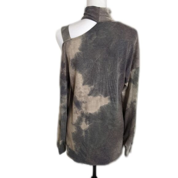 Viamor tie dye camouflage one shoulder mock turtleneck top, Small - Picture 2 of 7